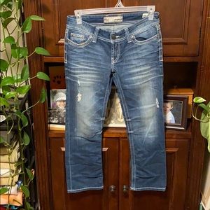 BKE “Sabrina” Denim Capri blue jeans